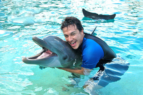 Beto Perez s delfínom